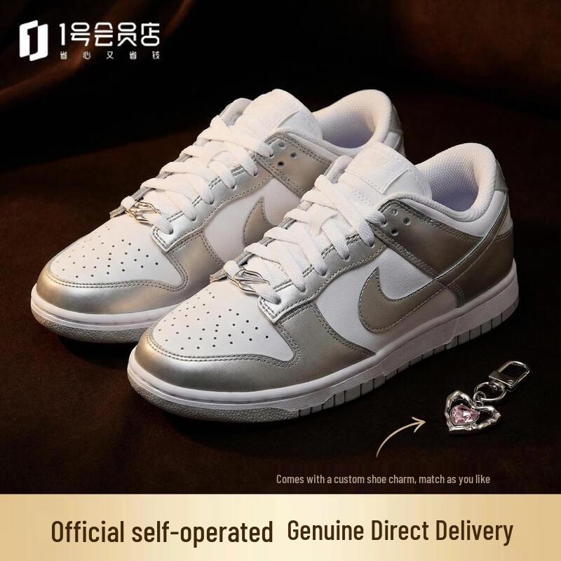 Nike Women s Dunk Low Sneakers US 6