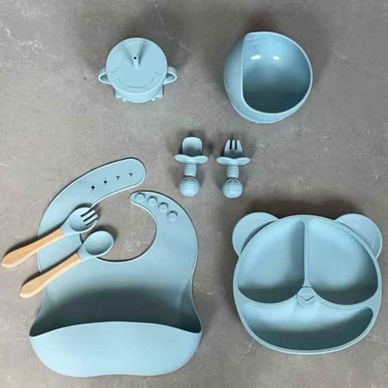 Silicone Baby Tableware: 8-Piece Set with Suction Plate & Bowl