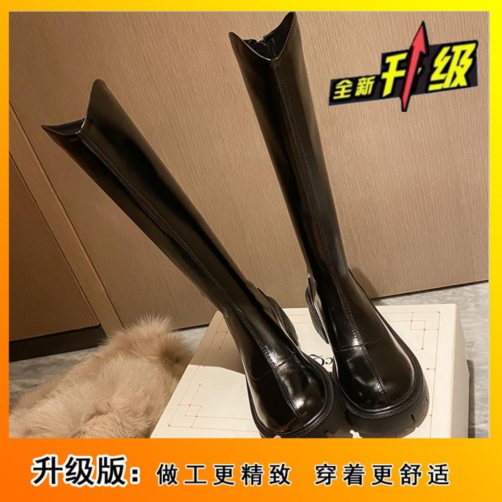 Internet celebrity Martin boots V mouth women 2025 autumn and winter new fashion thick legs thin tall knight boots but knee