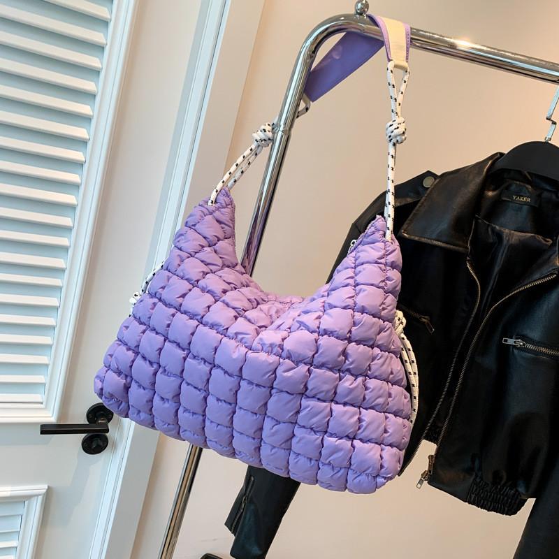 IELGY Diamond Embroidery Thread Cloud Bag Down Padded Jacket Bag Niche Pleated One-Shoulder Korean Version Cross-Body Large-Capac