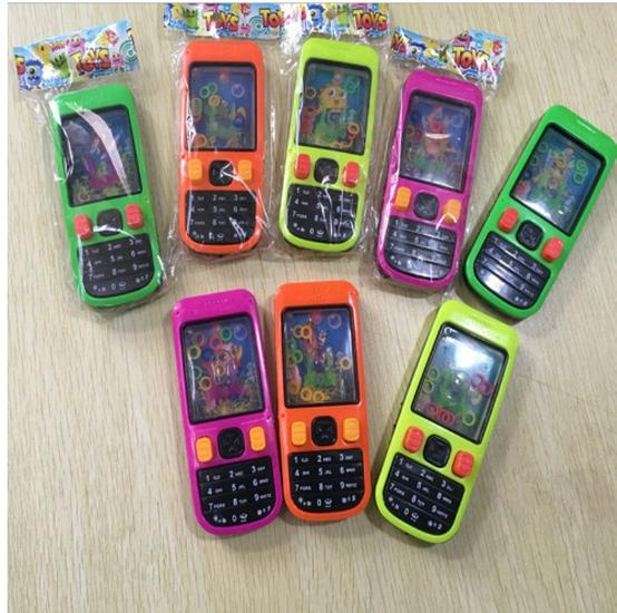 Ностальгическая игрушка-симулятор бросания колец в воду в стиле 80-х, телефон