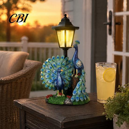 Muttertagsgeschenke für Gartenliebhaber Pfau Solarleuchte Außendekoration, Statue mit Laterne Harz Hofskulpturen Terrasse Rasen Weg Landschaft