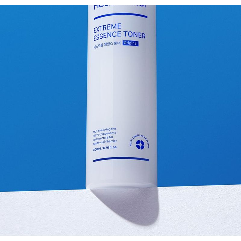 Realbarrier - Extreme Essence Toner