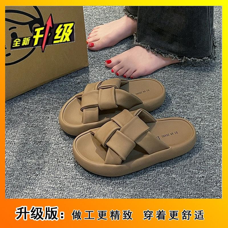 

Platform sandals women s flat-bottomed fashion outer wear 2025 summer new cool slippers high-end one-word slippers women 40