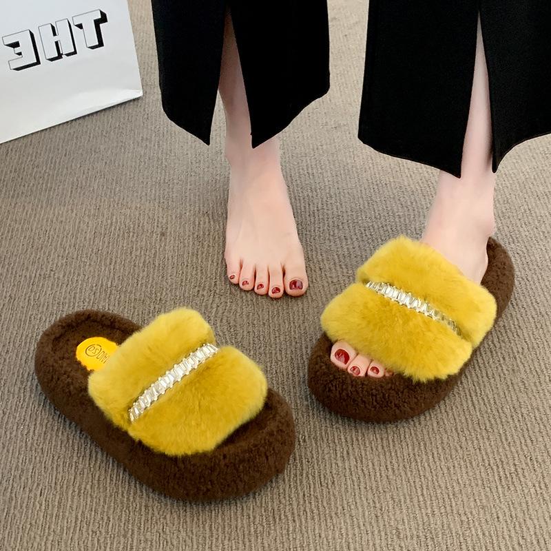 Mao Mao slippers women's autumn and winter wear 2025 new Internet celebrity plush shoes thick sole heightening cotton slippers