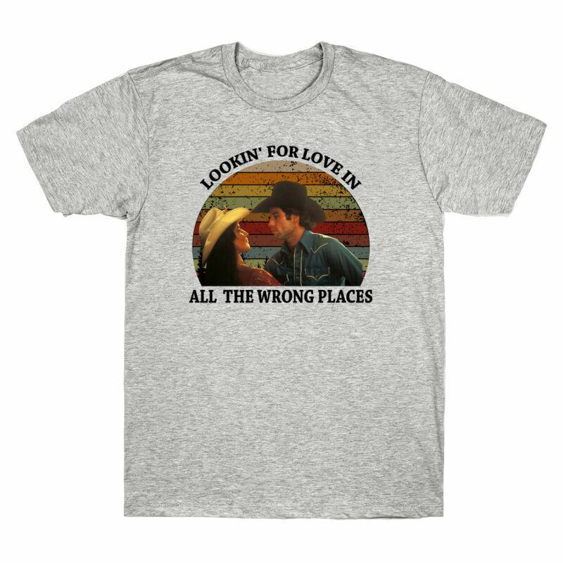 Lookin¡¯ Love In All The Wrong Places Vintage T-Shirt Men039;s Black Cotton Tee Unisex T-Shirt S