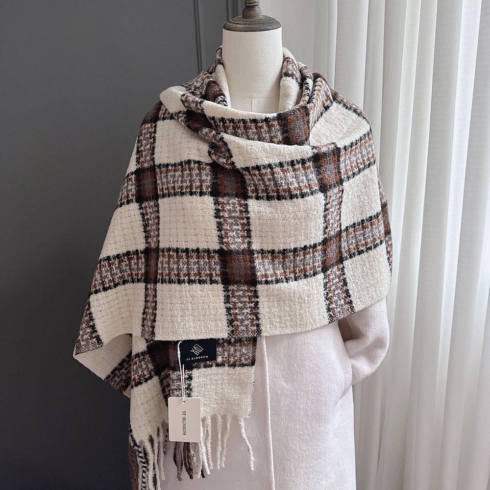 Elegant Plaid Cashmere Scarf for Men and Women - Versatile Thick Shawl, Warm, Windproof, Snow-Resistant, Machine Washable - Casual Outing