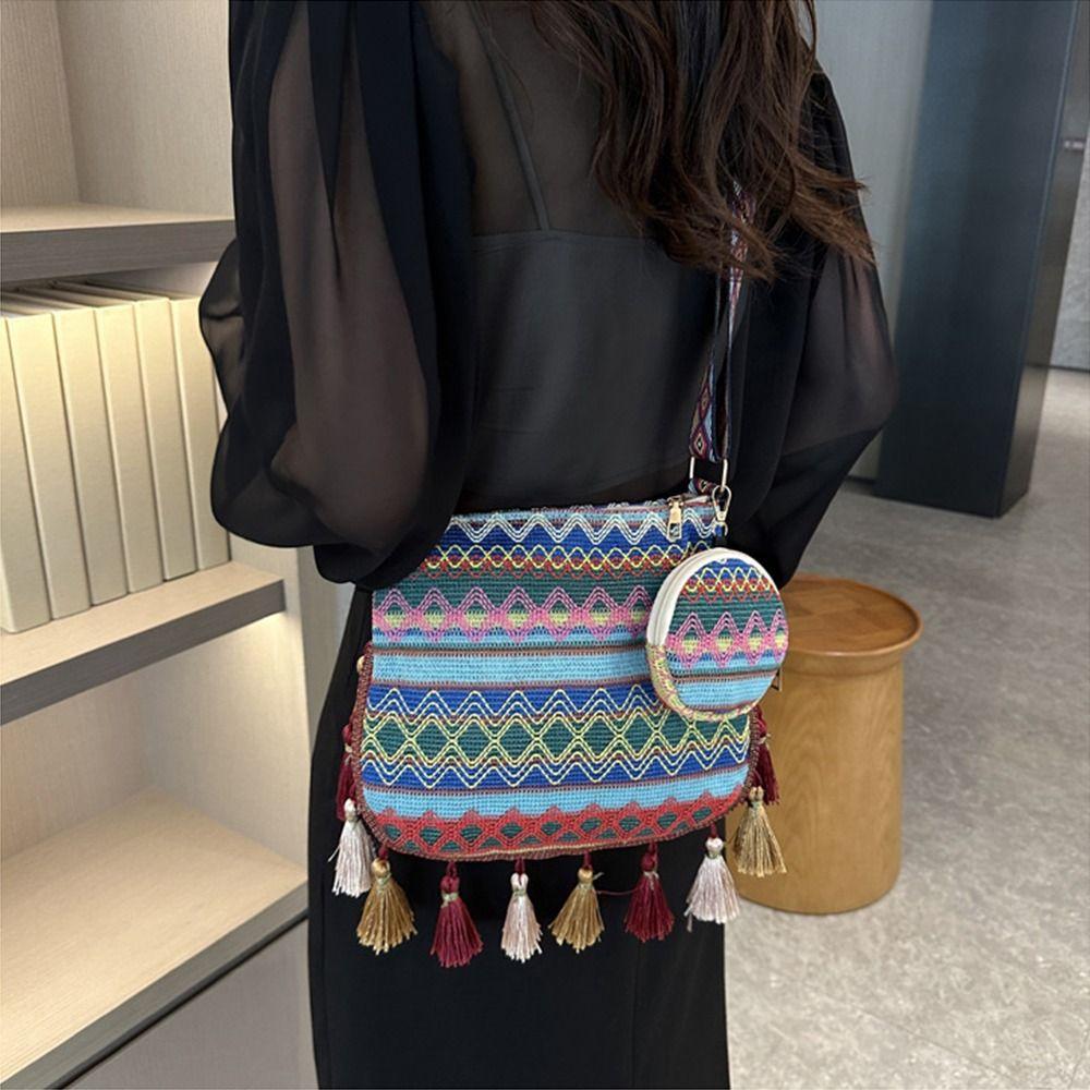 Woven Bag Ethnic Style Crossbody Bags Tassel Bohemian Shoulder Bag Fringe Shoulder Bag  Outdoor