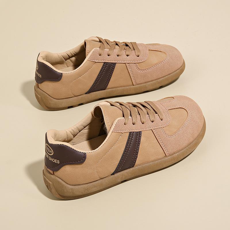 

Женские немецкие тренировочные туфли на мягкой подошве, осень 2025, новая модель, универсальный ретро-дизайн на шнуровке, студенческие спортивные и повседневные туфли на плоской подошве 43 хаки