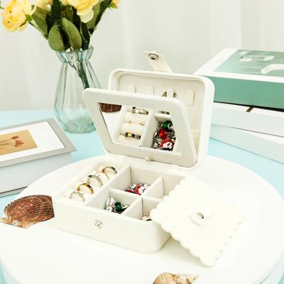 Portable Jewelry Storage Box Mini Travel Jewelry Box Sqaure Jewelry Storage Case Earrings Necklace Ring Organizer Display
