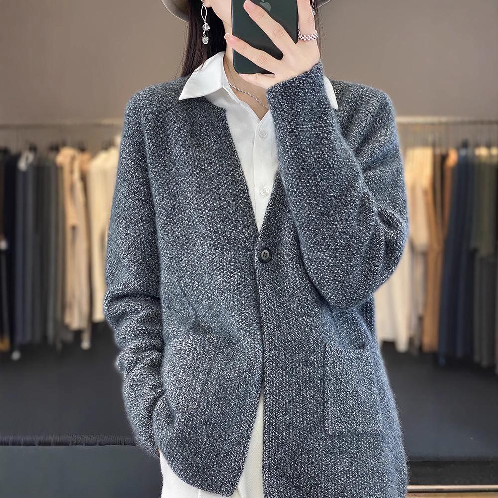 Cozy 100% Wool Knitted Stand-Up Collar Cardigan - Women's Spring & Autumn Loose Outerwear, Versatile Fashion Sweater