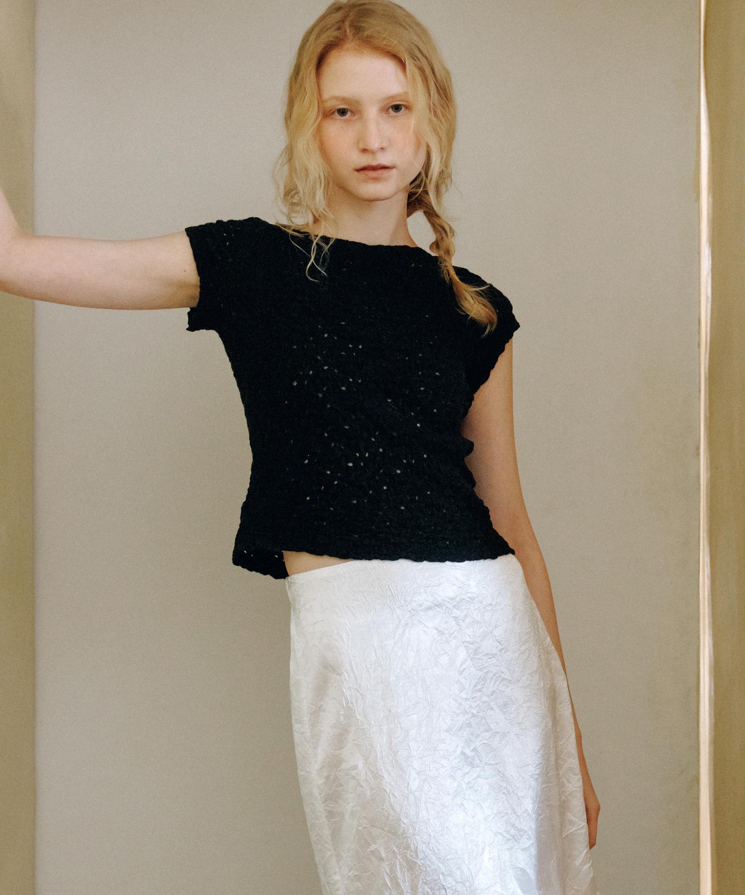 Annies Floral Half Blouse (Black) Black/1