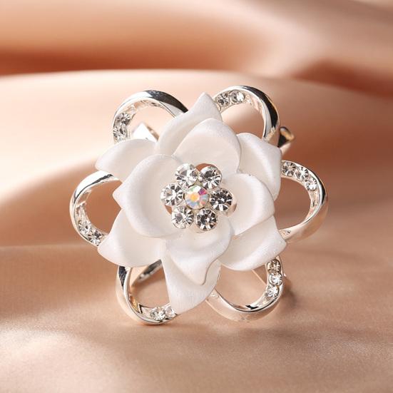 Women Brooch High-Gloss Rhinestone Inlay Sparkling Enamel Rose Flower Design Lapel Pin Non-Slip Buckle Scarf Badge Clothing Bags
