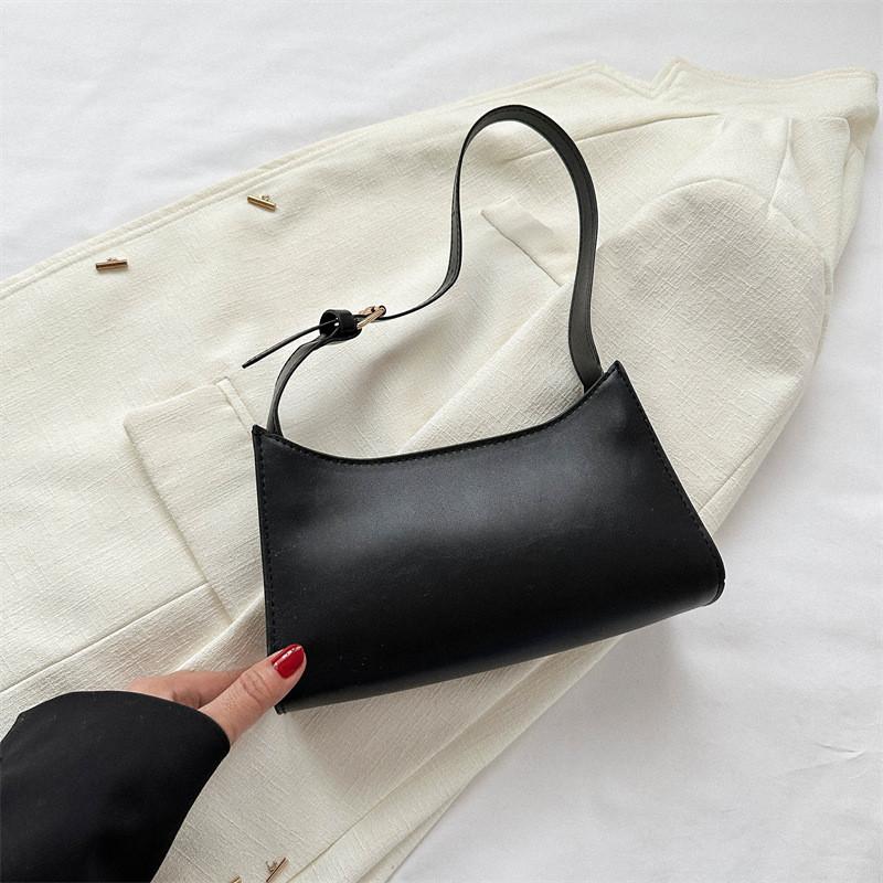 Trendy Womens Underarm Bag Chic Street Style Fall Collection Perfect For Everyday Use