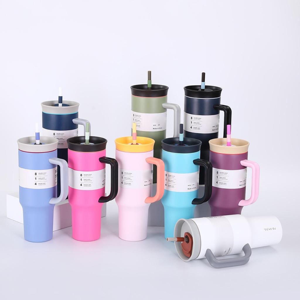 Stainless Steel Cup Large Capacity With Handle Car Cup Outdoor Convenient Double Drinking Straw Ice Cup