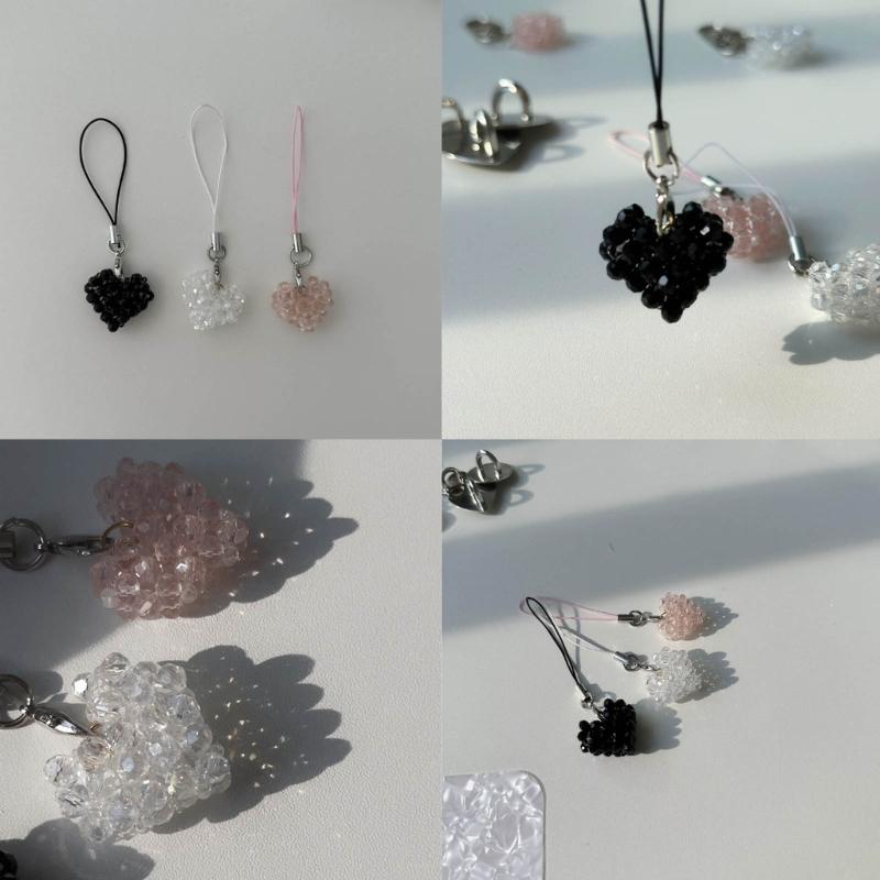 Fashionable Pendant for Furniture Stylish Crystal Heart Keychain Heart shaped Pendant for Home and Car Decorations