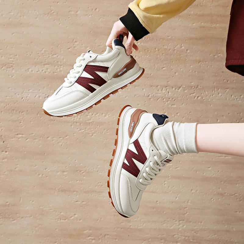 Sneakers women's 2025 new spring light soft sole not tired feet Forrest Gump shoes platform dad shoes travel versatile
