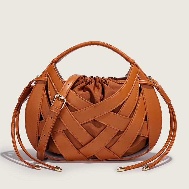 Luxuriöse Retro gewebte Handtasche Vogelnester-Design 2-in-1 Korbtasche Damen Mode Hohl geschnitzt Umhängetasche mit Quaste Kordelzug
