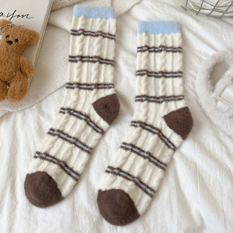 Winter Thick Socks, Women's Striped Color-blocking Warm Fleece Thickened Plush Striped Mid-calf Socks, Home Pile Sleep Socks