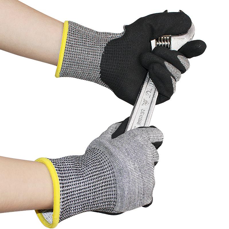 HPPE Nitrile Coated ANSI A6 Cut-Resistant Gloves  Anti-Cut Safety Gloves for Construction Sports Skiing Outdoor Activities