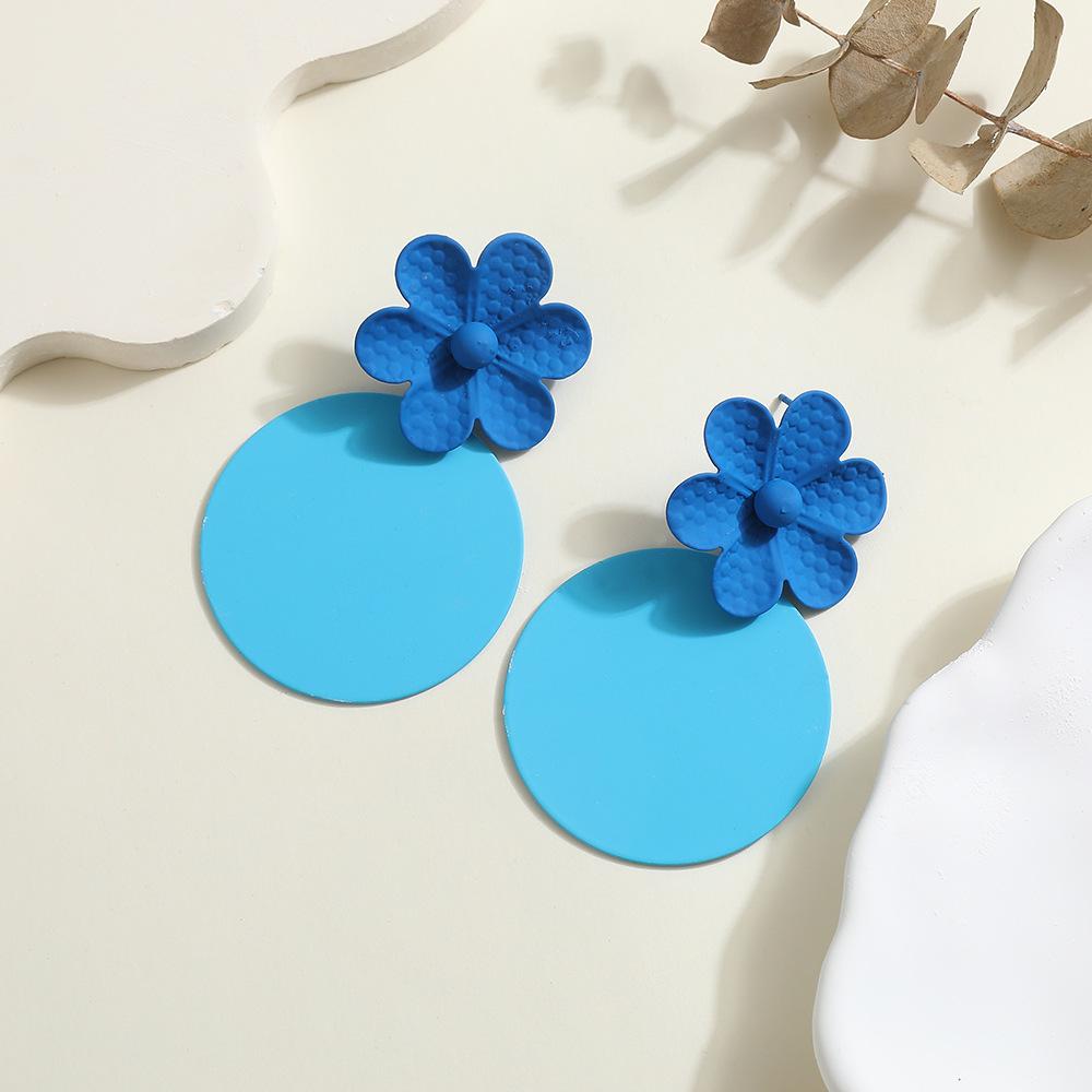 Transgraniczna gorąca wyprzedaż letnie słodkie małe świeże kolczyki kolczyki nowe okrągłe kwiatowe splicing blacha żelazna malowanie wyczucie designu