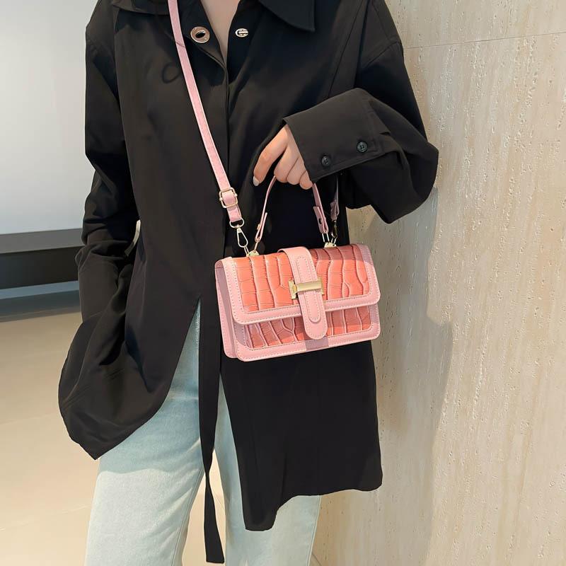 Chic Retro Stylish Handbag For Fashion Lovers With Elegant Design And Versatile Style