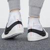 Nike Sneakers da donna Blazer Mid 77 Jumbo Bianco Nero Vela DQ1471-100