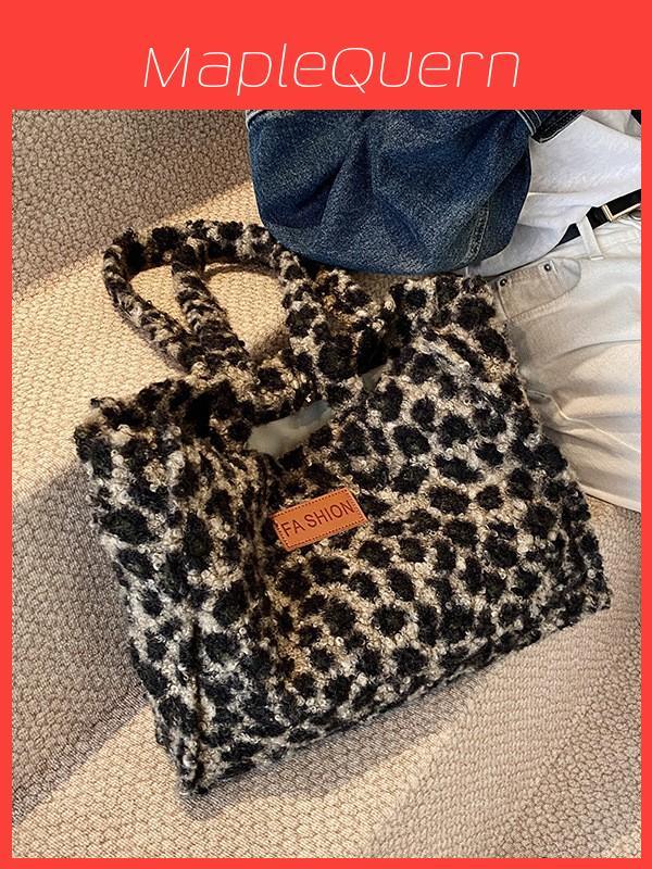 Leopard Print Tote Bag With Plush Material For Casual Streetwear Fashion