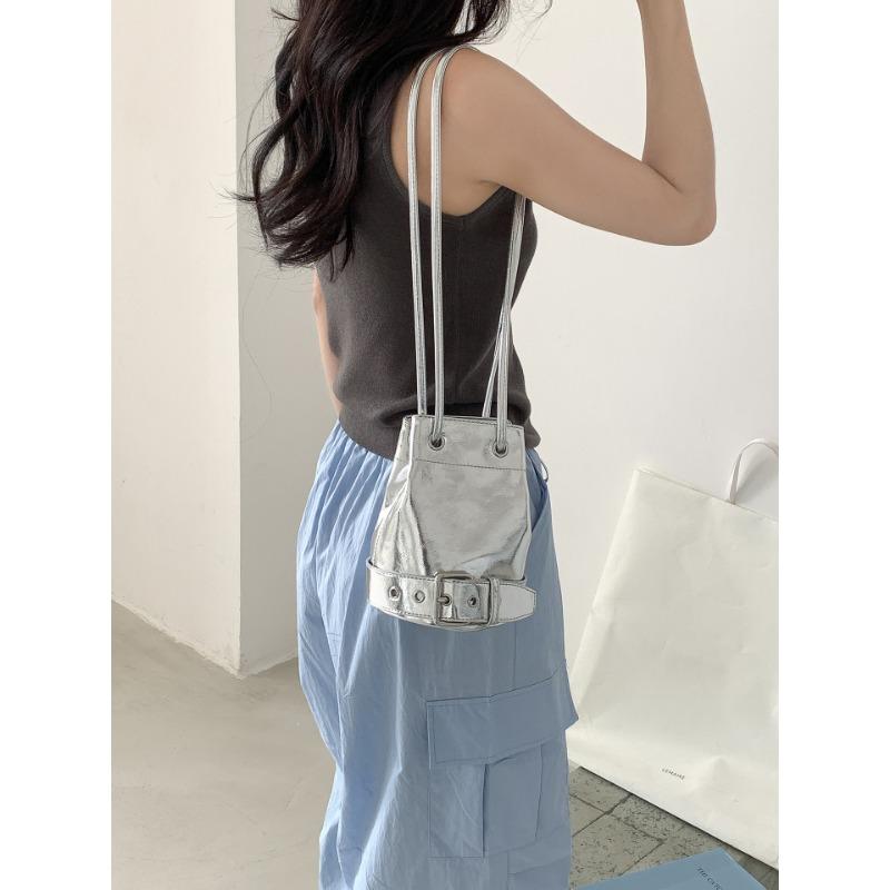 

Новая маленькая сумка-ведро женская креативная декоративная сумка-мессенджер с ремнем, нишевая, однотонная сумка на плечо с кулиской, женская серебряный