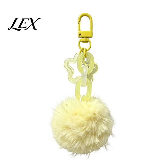 Pompom Decorative Accessories Plush Ball Keychain, Fluffy Pendant with Hollow Star, Backpack Portable Bag Decoration Purse Accessories, Gift for Women