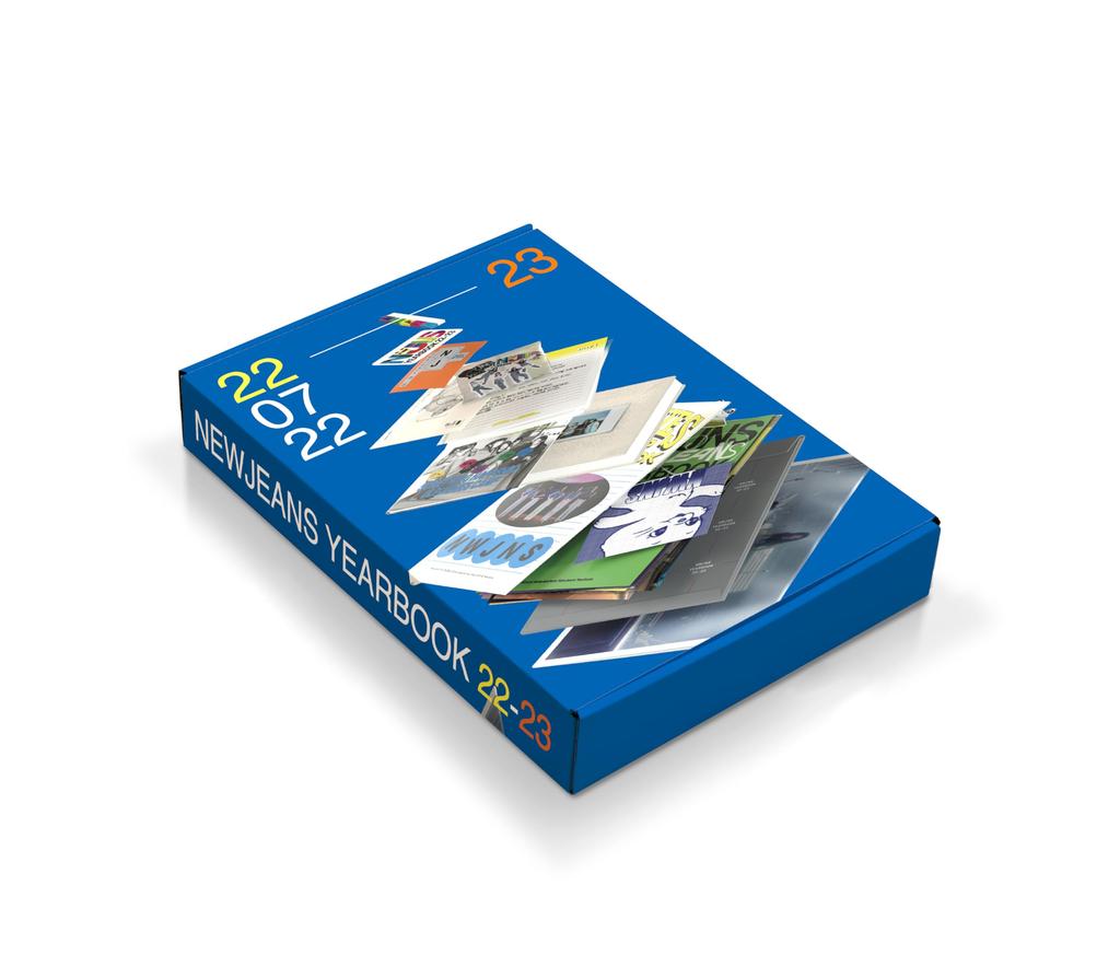 New Jeans Yearbook 22-23 (Korean Edition)