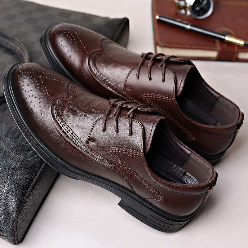 

Деловые новые дышащие деловые туфли с мягкой подошвой, мужские кожаные кожаные туфли на шнуровке с нескользящим носком 44 темно-коричневого