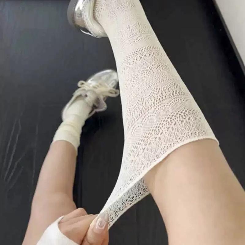 1 Pair Flower Lace Socks Fashion Mesh Retro Hollowed Out Lolita Crew Socks Sweet Pile Socks Daily Thin Vintage Women
