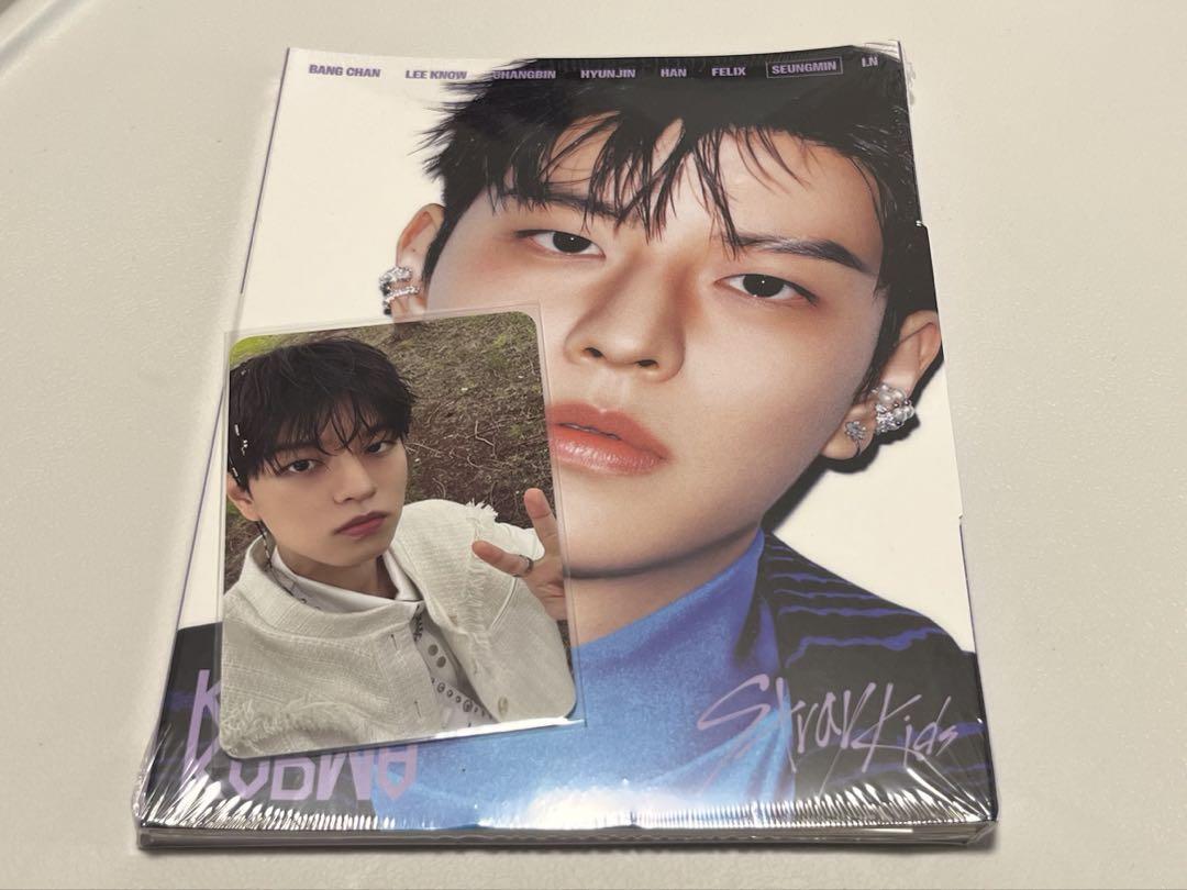 

[Б/У] KARMA Сынмин Бонусная торговая карта MAKESTAR (Аккордеонная версия)