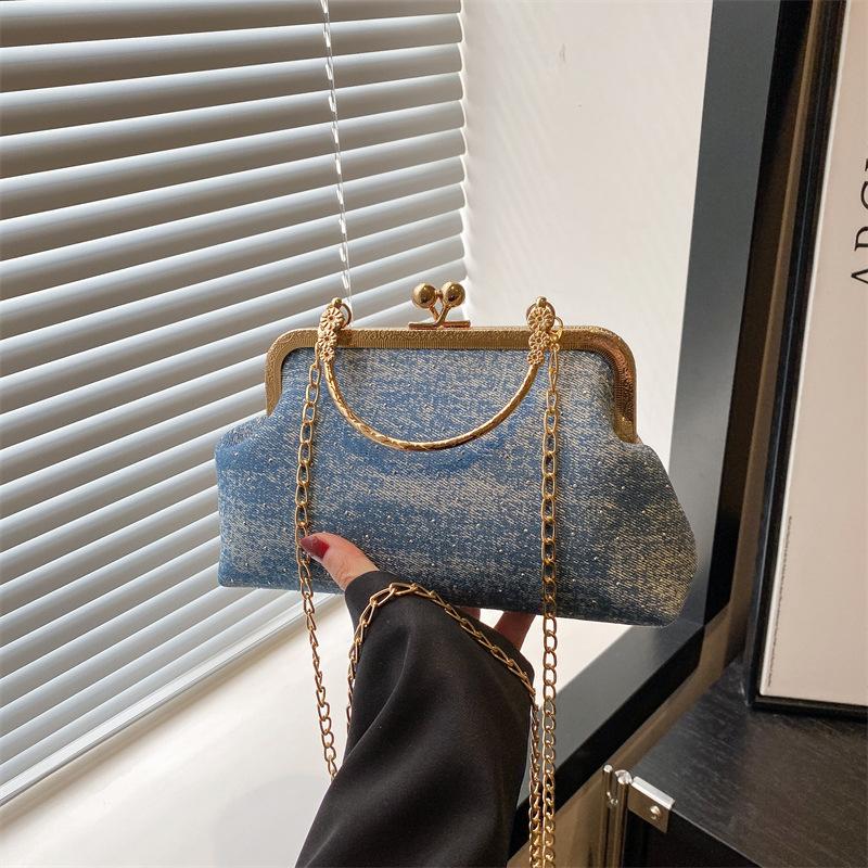 Trend Fashion Chain Light Luxury Women's Bag Summer New Simple Portable Shoulder Shell Bag Messenger Bag