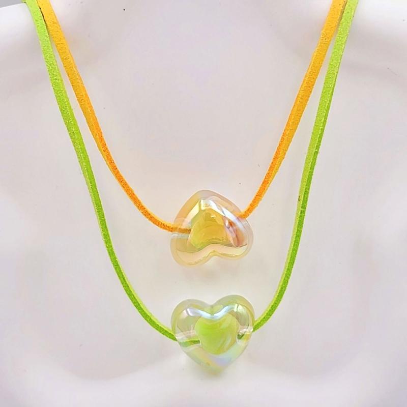 Stylish Heart Pendant Choker Unique Neck Jewelry Eye-Catching Accessory Heart Pendant Necklace Perfect for Any Occasion
