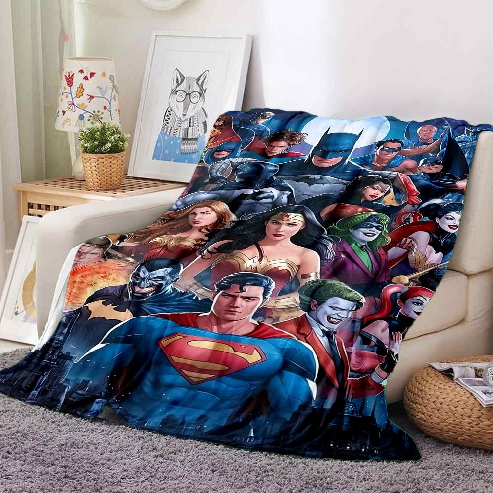 1pc Superheroes Flannel Throw Blanket Lightweight Soft Warm All Season Blanket for Sofa, Bed, Travel, Camping L1024166