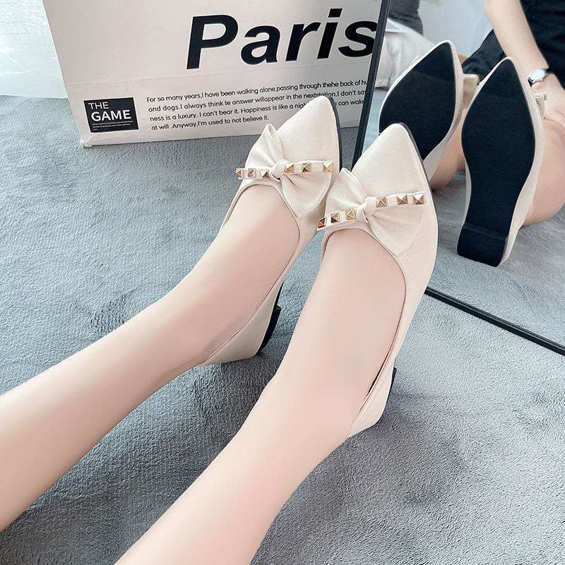 Pointed flat-bottomed bow single shoes female 2025 new summer shallow mouth fairy wind soft-soled flat-heeled Doudou shoes female
