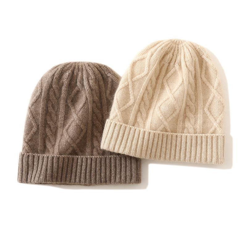 Cashmere Autumn and Winter New Style Women's High End Solid Color Diamond Twisted Pattern Thickened Warm Fashion Knitted Casual Hat