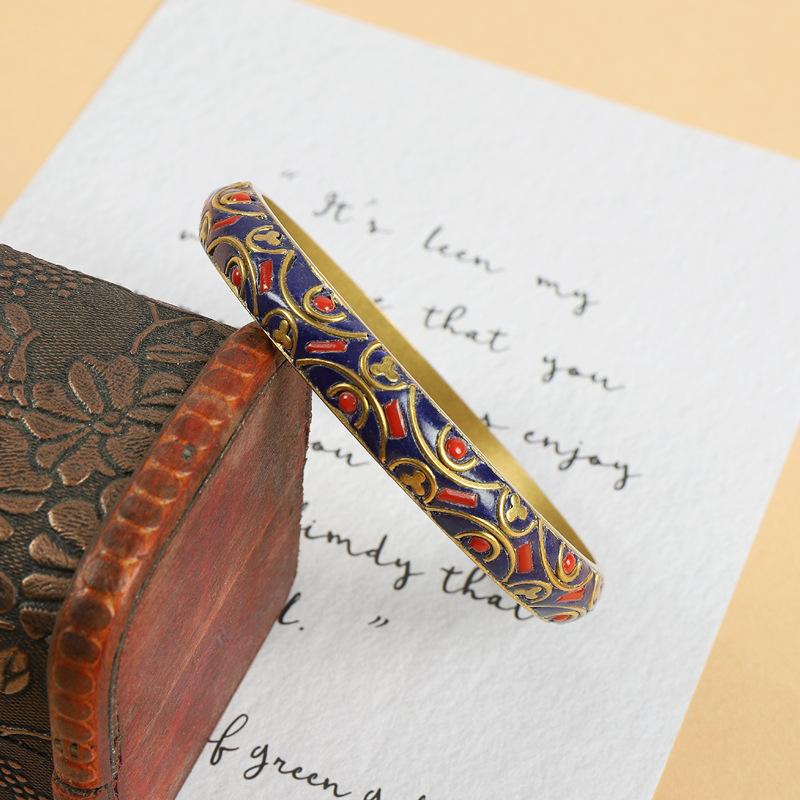 Tibetan Nepalese Bracelet Vintage Brass Inlaid Turquoise Xizang Handmade Bracelet Exotic Accessories for Men and Women