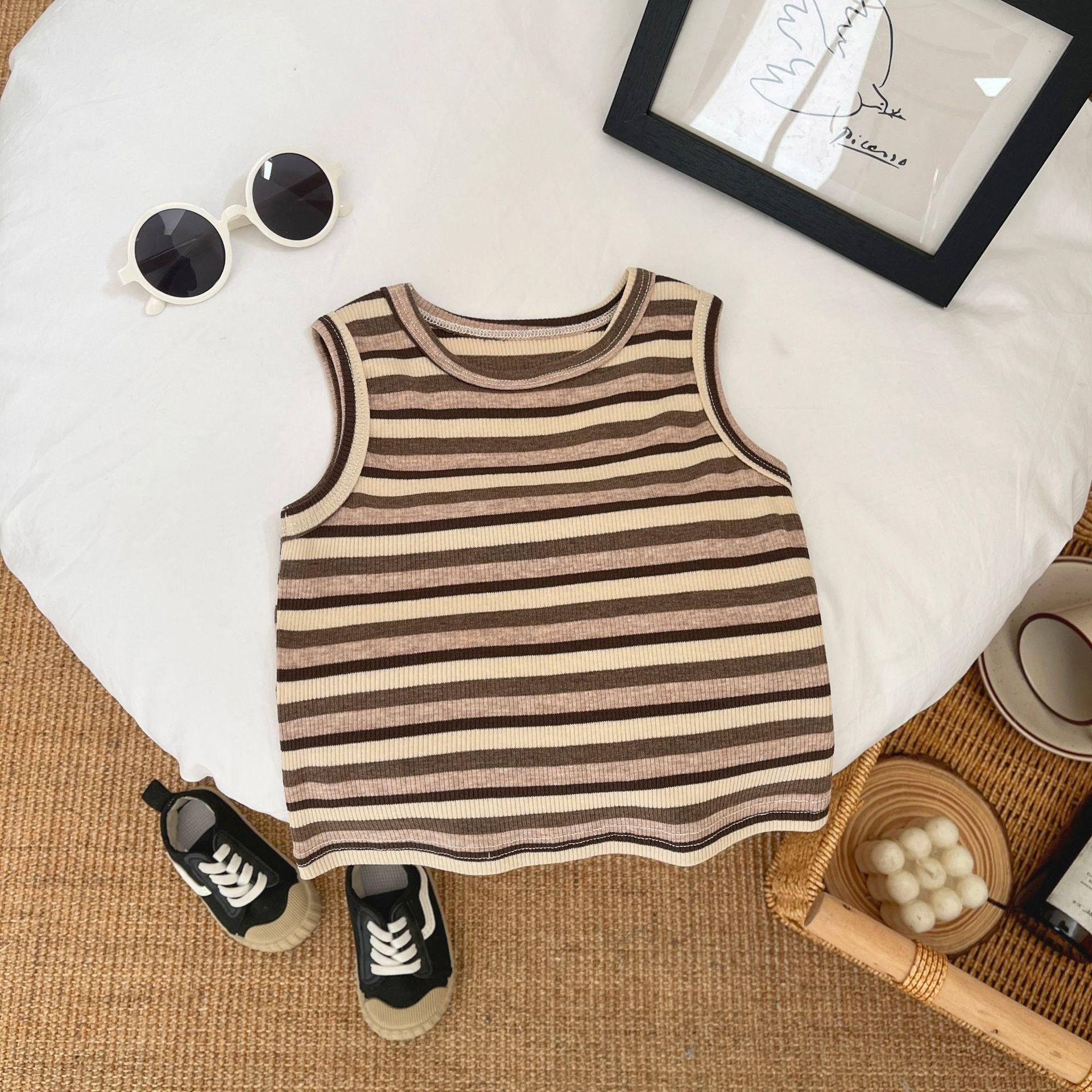 Мальчиковая жилетка летняя тонкая детская безрукавка футболка универсальный топ детская одежда летний выход тренд 73