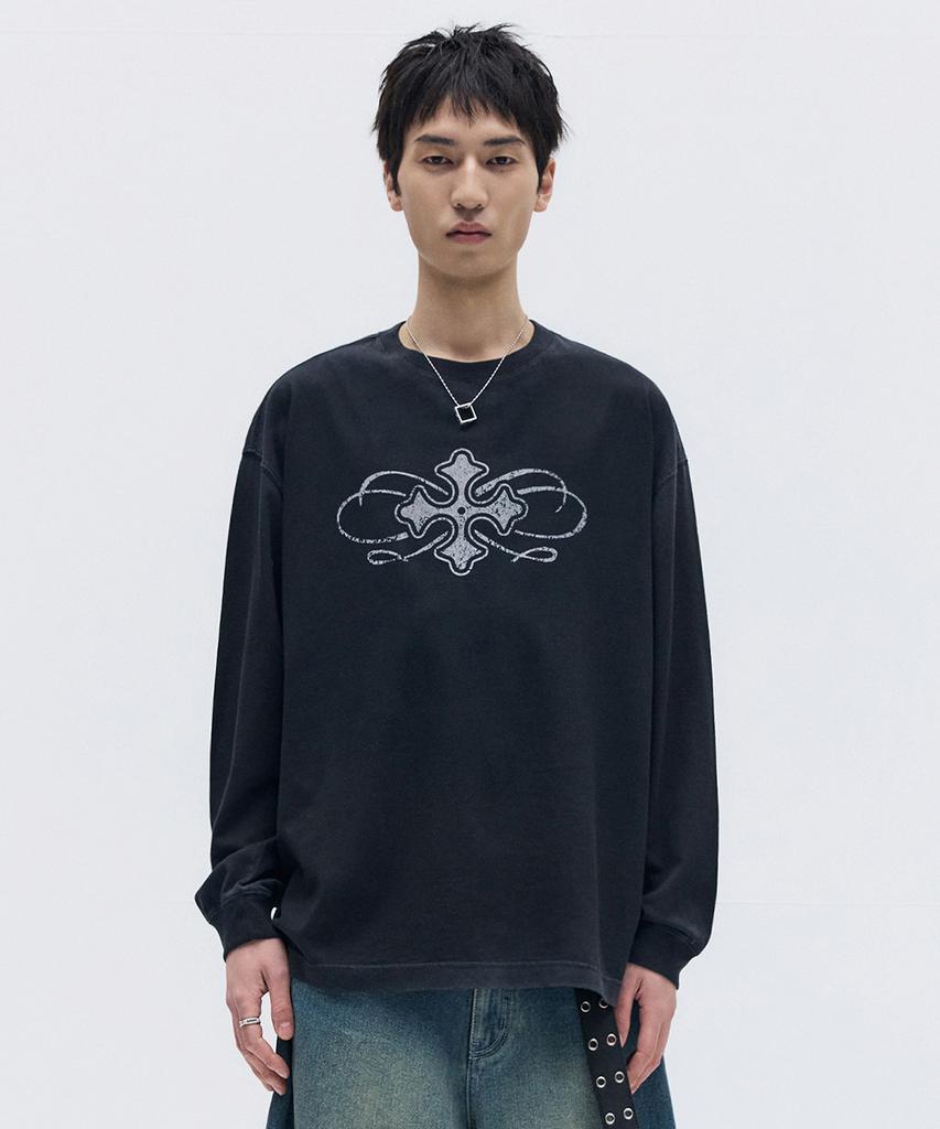 MAISON MINED Celtic Cross Long Sleeve Washed Black