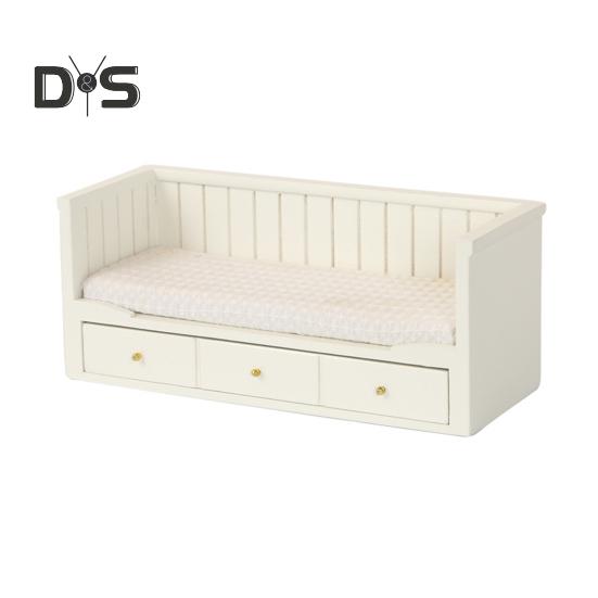 

Миниатюрная односпальная кровать для кукол 1:12 Кукольная мебель для дома ретро деревянная мини односпальная кровать с 3 ящиками модель для декора спальни кукольного дома белый