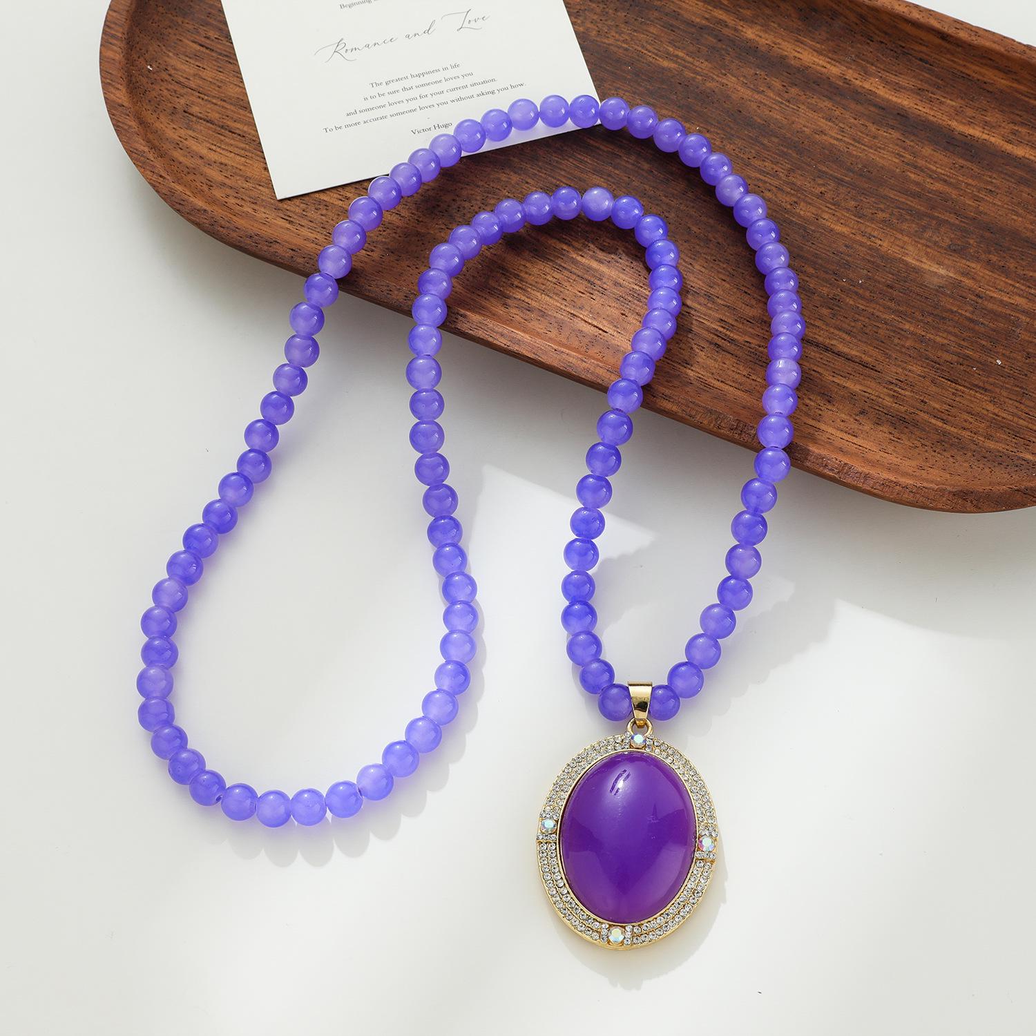 

Elegant Purple Necklace: Long Pendant Sweater Chain in Contemporary Chinese Style