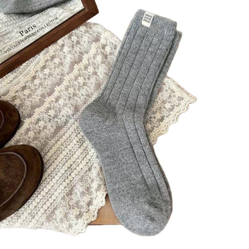 New Autumn And Winter Wool Stacking Socks Children'S Warm Thick Medium Tube Calf Socks Side Cloth Label Vertical Strip Boneless Cotton Socks