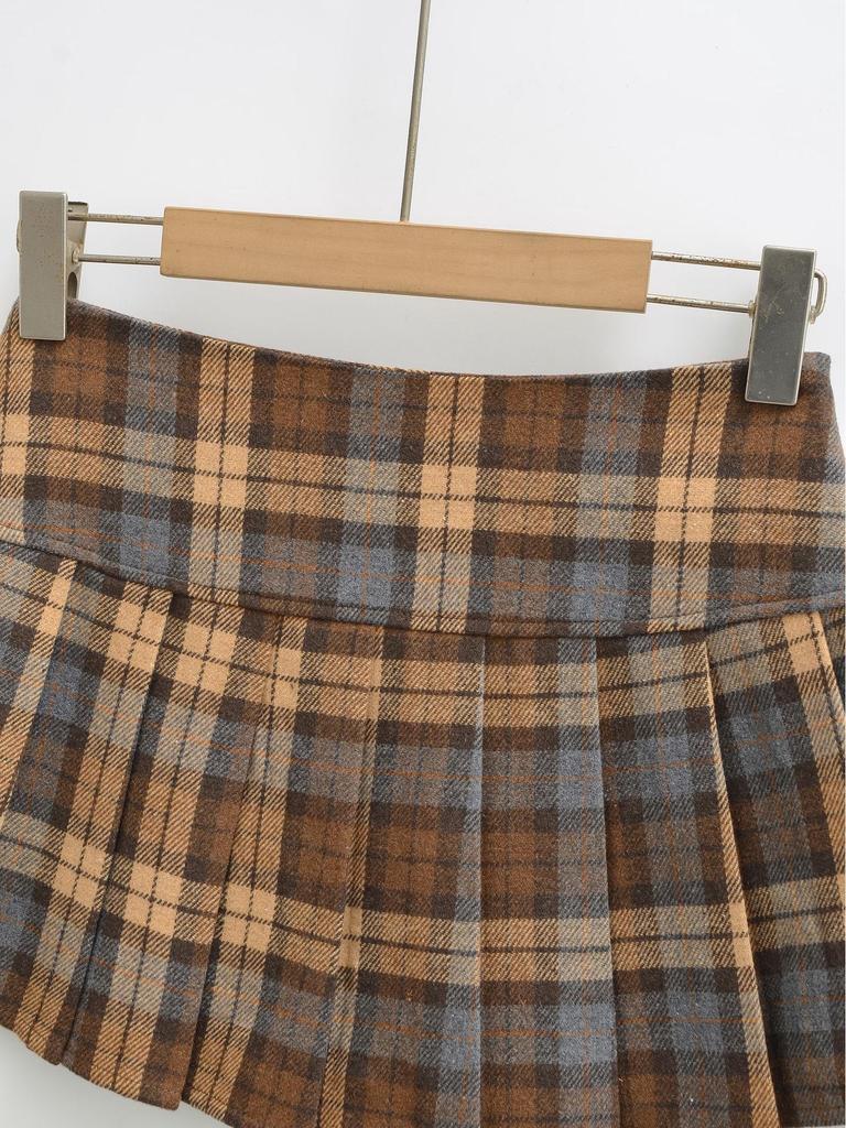 Melaleuca Plaid A-line Pleated Mini Skirt - Women's Autumn/Winter Petite Style, Trendy Hot Girl Look