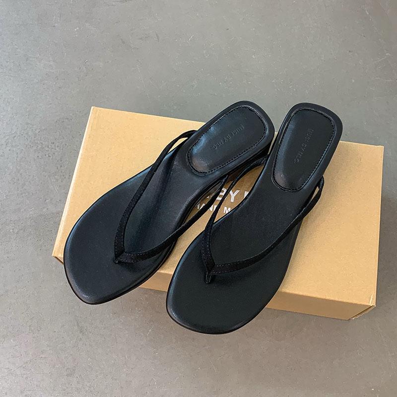 Fashion Footwear Low Heel Flip Flops Women Slippers Wedges Shoes Female Slides Sandals Fashion Round Toe Ladies Wedges Slippers Shoes