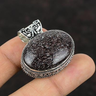 Dinosaurier Knochen Anhänger Handgefertigter Anhänger 925 Sterling Silber Anhänger Antik Vintage Anhänger Silber Schmuck für Geschenk Natürlicher Edelstein Schmuck