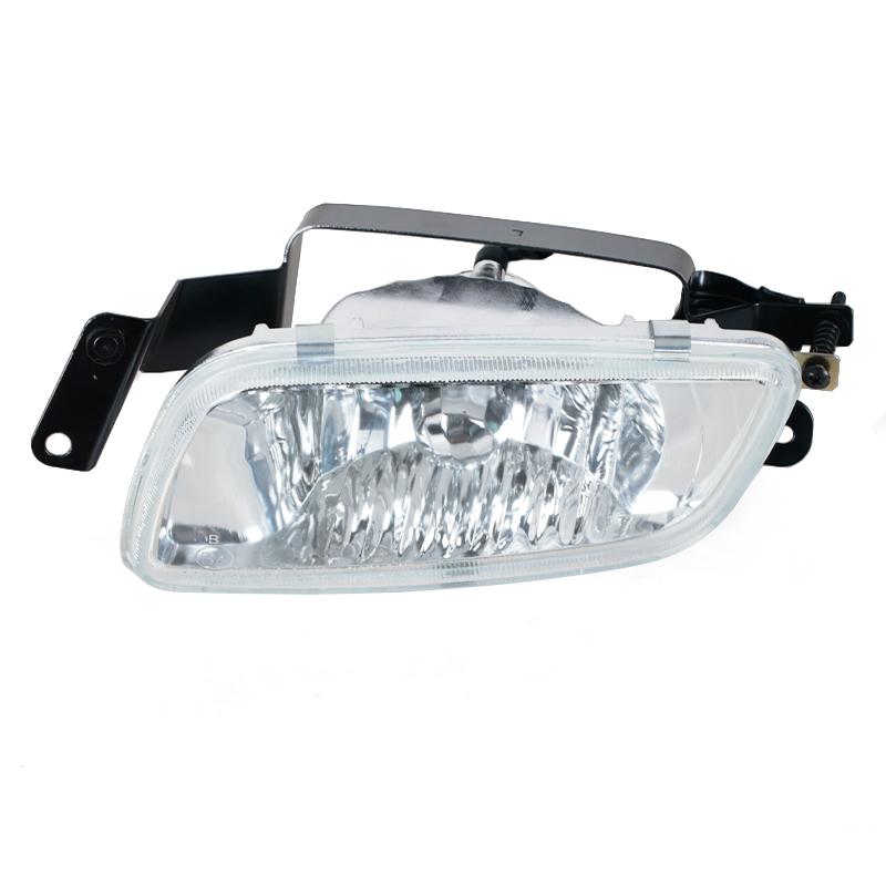 For Mitsubishi Pajero Montero V73 V75 V76 V77 V78 2000 2001 2002 2003 Front Bumper Fog Light Daytime Running Drive Lamp