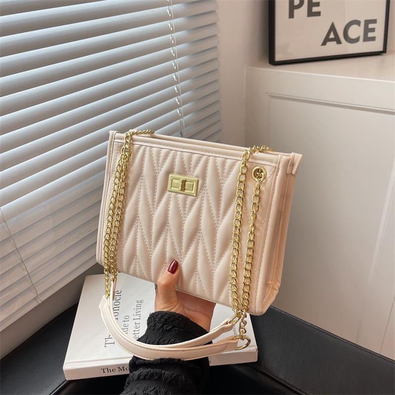 Rhombus Texture Small Bag Women's Summer New Trendy Fashion Chain Shoulder Messenger Bag Personalized Trendy Small Square Bag